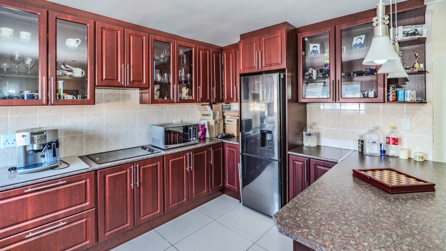 6 Bedroom Property for Sale in Rouxville Western Cape